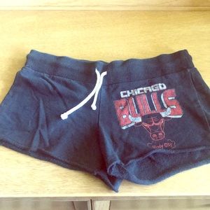 Chicago Bulls bootie sweat pant short.